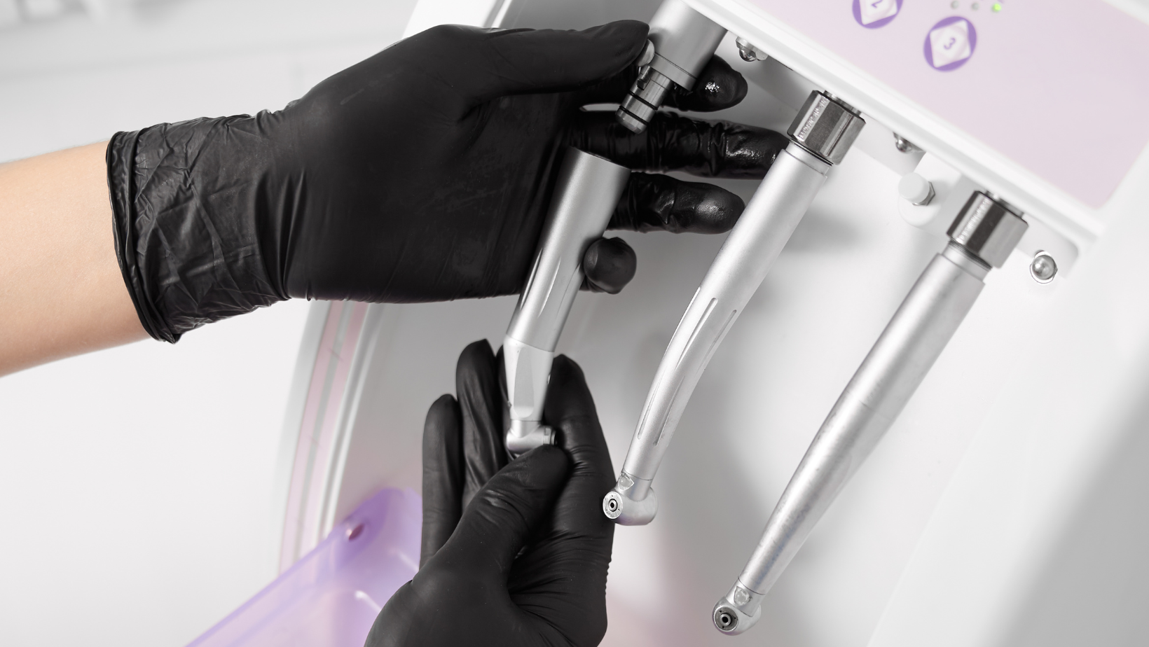 Lubrication 101: Choosing the Right Greases for Handpieces